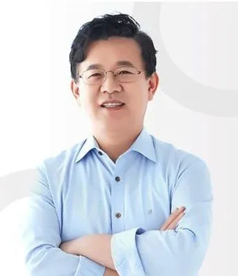 파일:김영덕 회계사.jpg